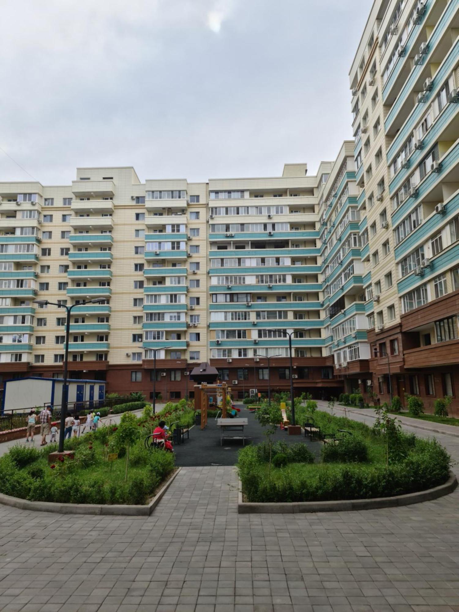 Новый Жк В Самом Центре Города Almaty Exterior photo